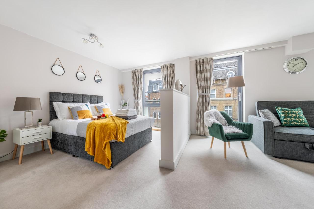 Windsor Luxury Studio Apartment Exterior photo