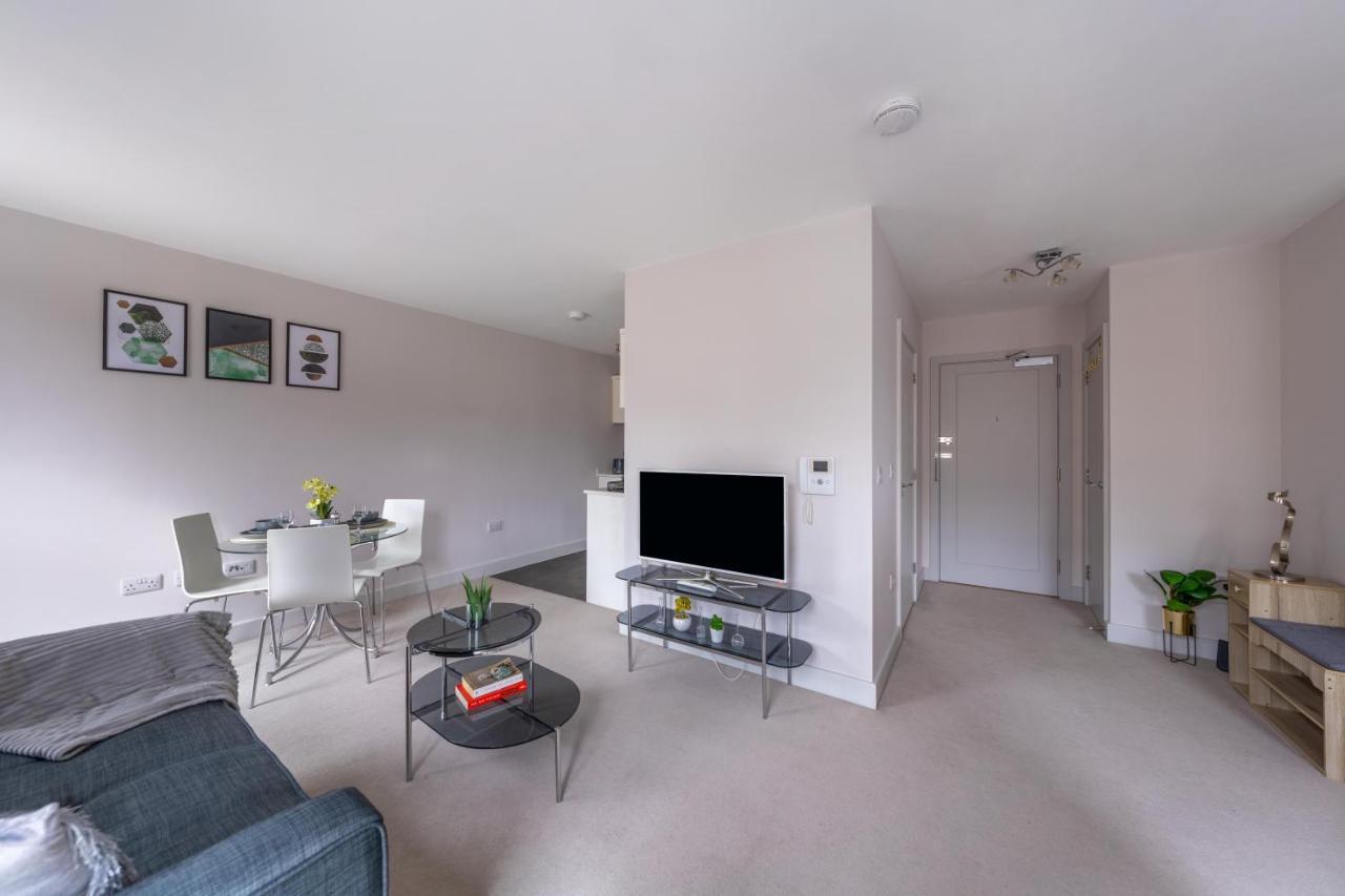 Windsor Luxury Studio Apartment Exterior photo